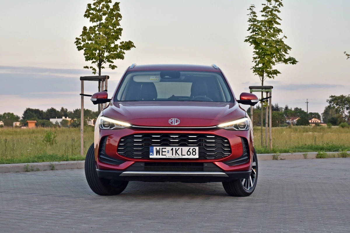 MG ZS Hybrid+ | Nietypowy pomysł na hybrydę