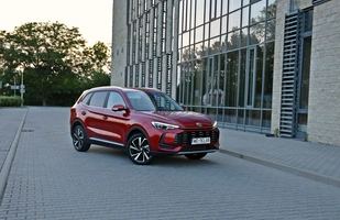 MG ZS Hybrid+ | Nietypowy pomysł na hybrydę