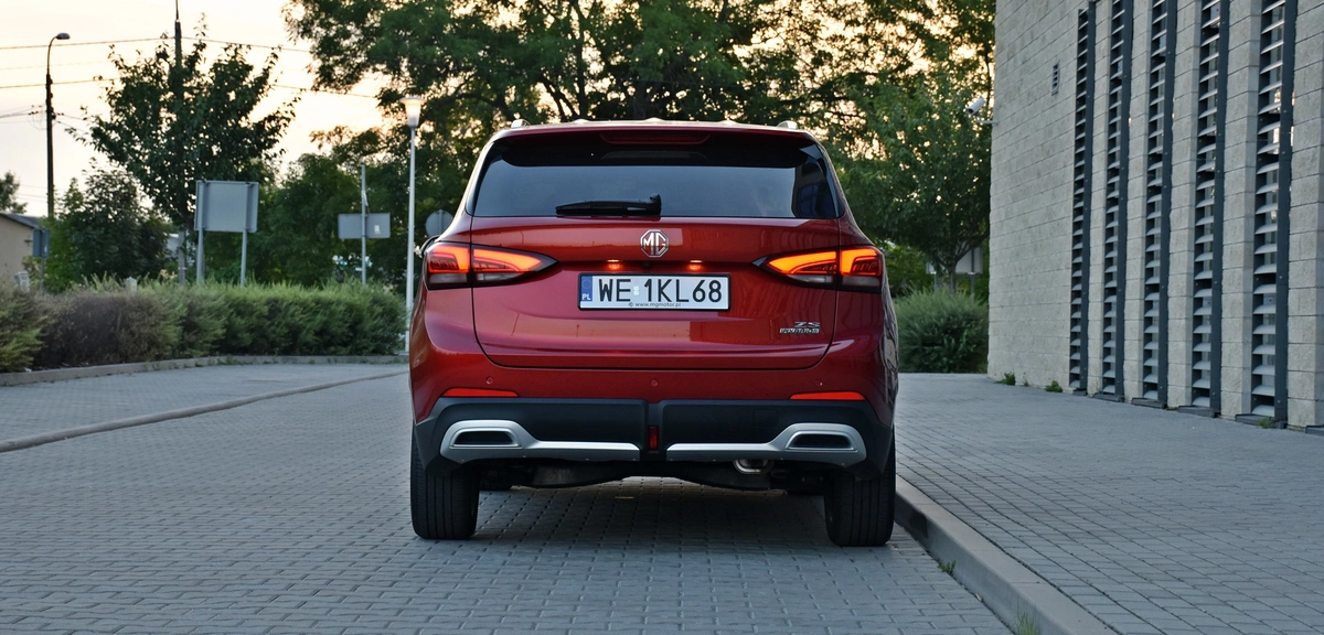 MG ZS Hybrid+ | Test, opinie | ChceAuto