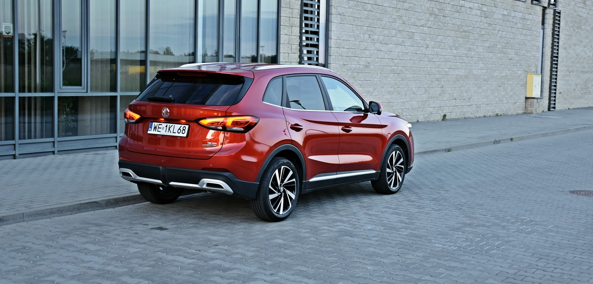 MG ZS Hybrid+ | Test, opinie | ChceAuto