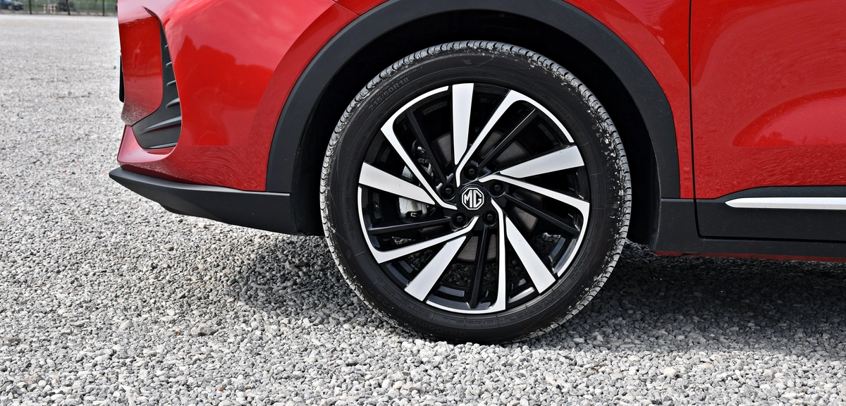 MG ZS Hybrid+ | Test, opinie | ChceAuto