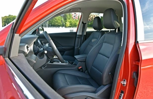 MG ZS Hybrid+ | Nietypowy pomysł na hybrydę