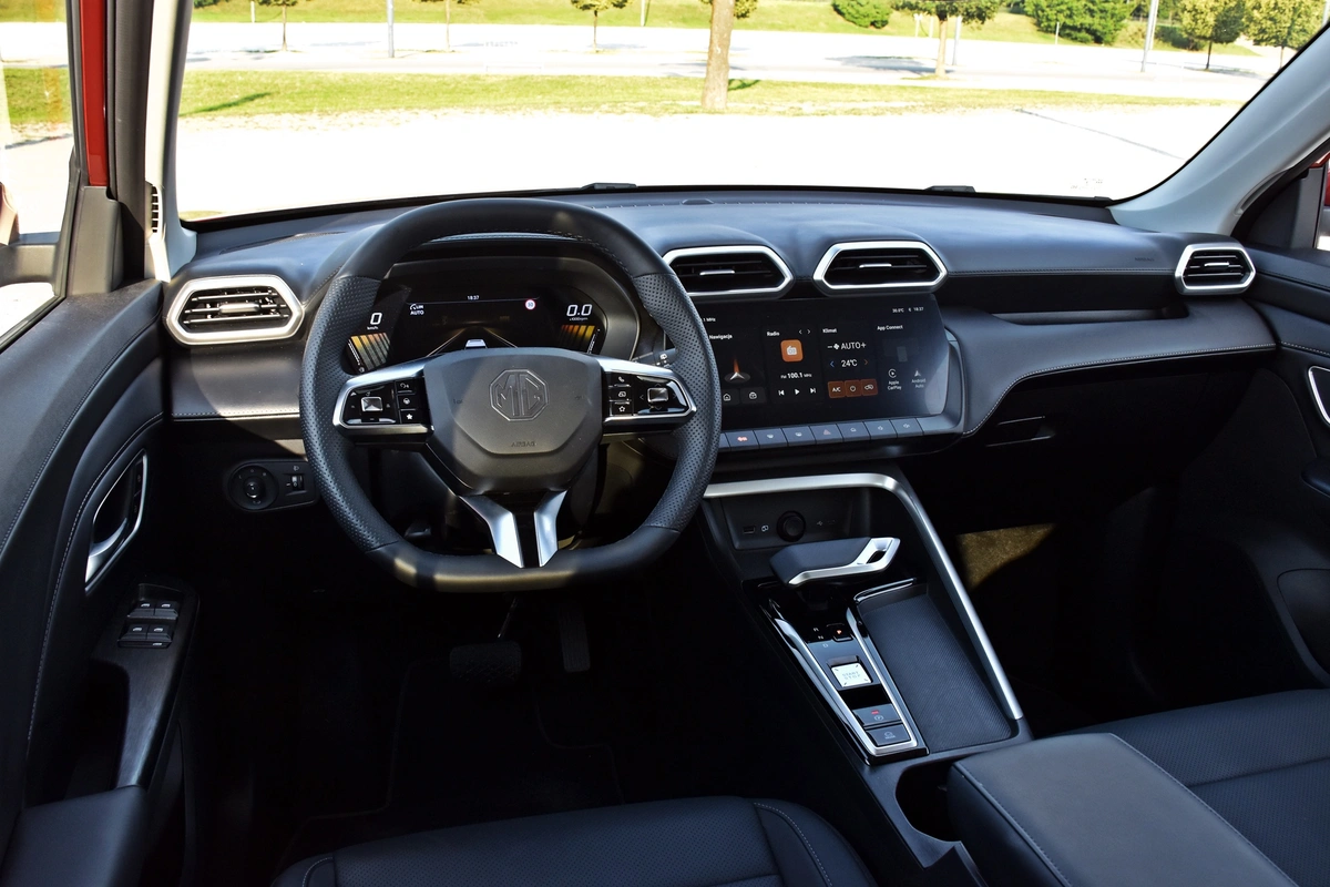 MG ZS Hybrid+ | Nietypowy pomysł na hybrydę