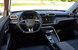 MG ZS Hybrid+ | Nietypowy pomysł na hybrydę
