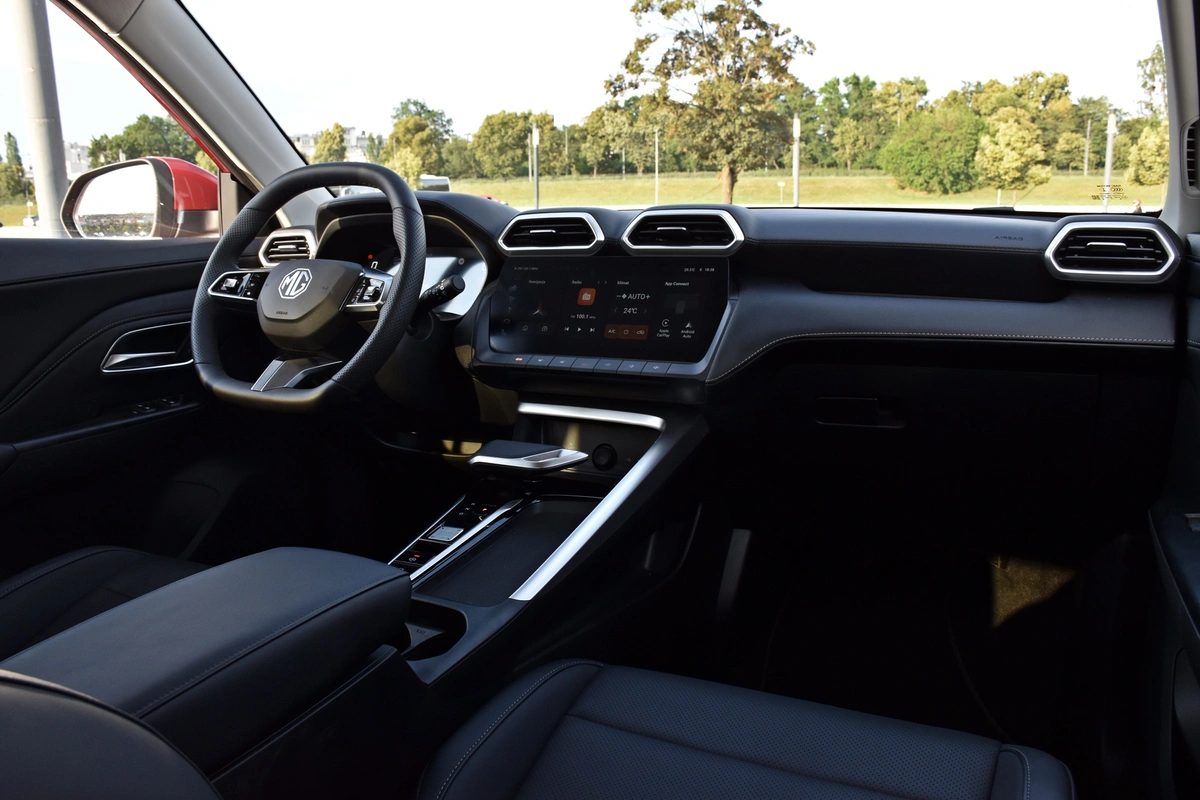 MG ZS Hybrid+ | Nietypowy pomysł na hybrydę
