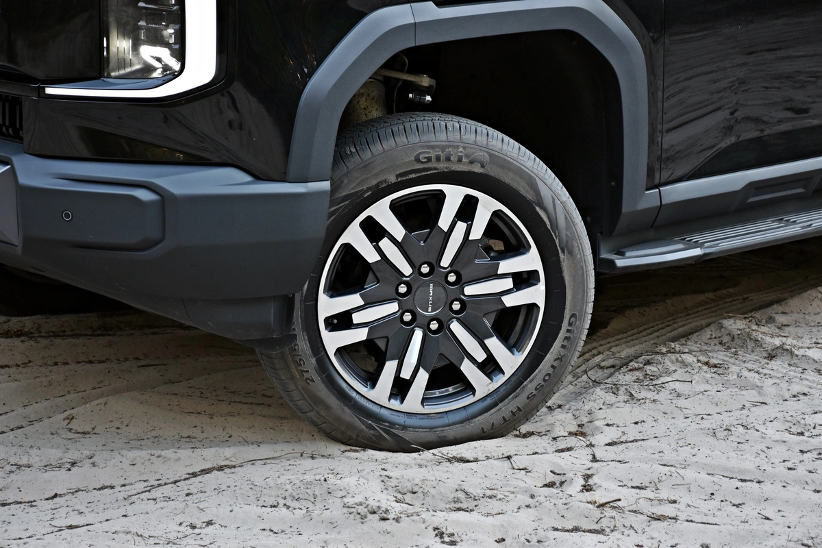 Maxus eTerron 9 | Najlepiej jeżdżący pick-up na rynku?