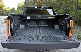 Maxus eTerron 9 | Najlepiej jeżdżący pick-up na rynku?