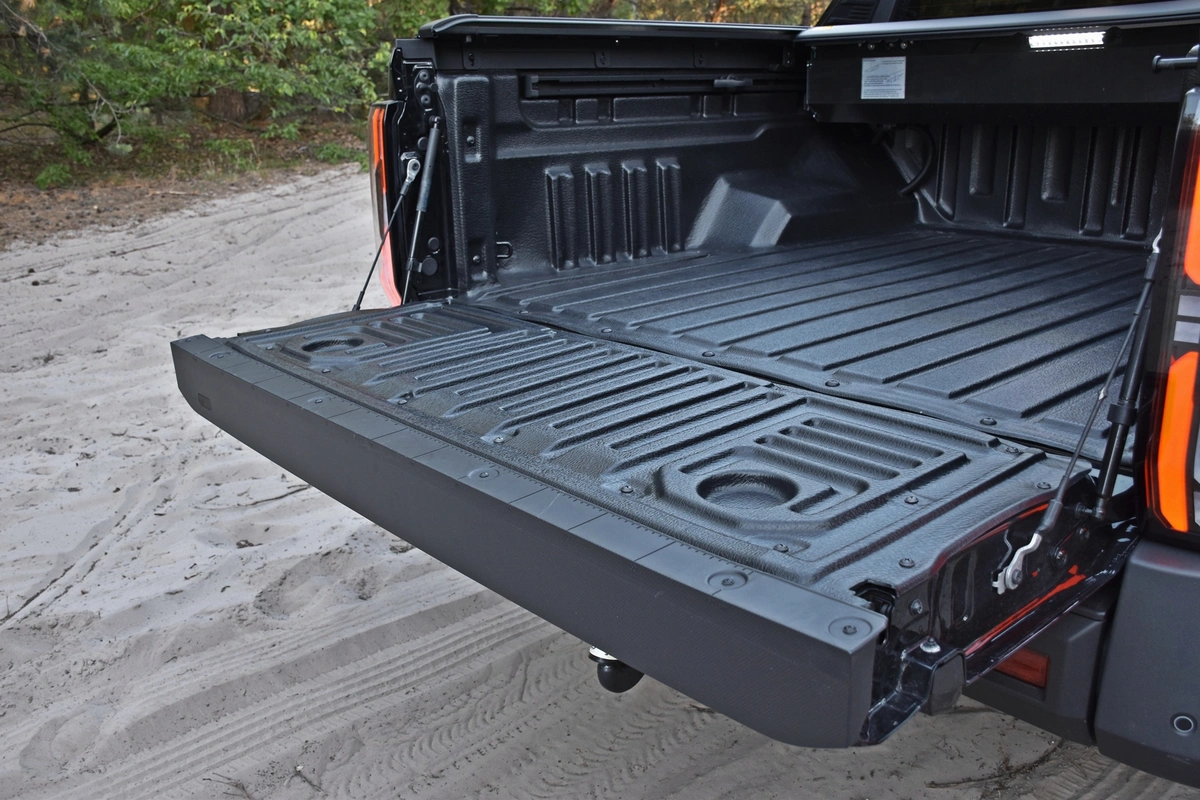 Maxus eTerron 9 | Najlepiej jeżdżący pick-up na rynku?