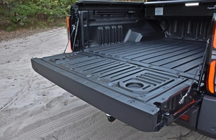 Maxus eTerron 9 | Najlepiej jeżdżący pick-up na rynku?