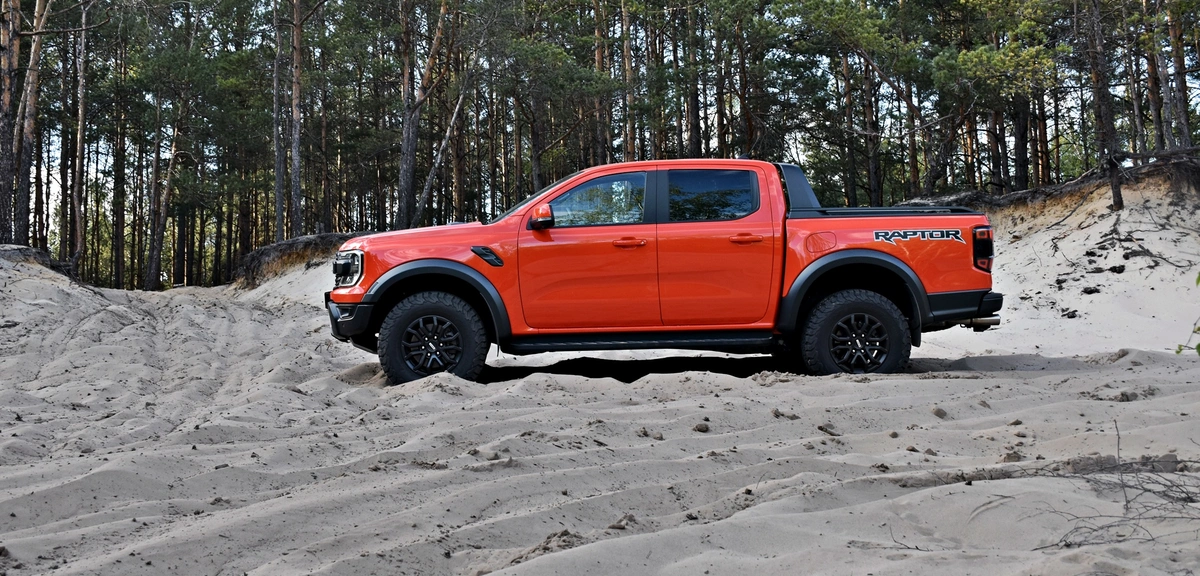 Ford Ranger Raptor 2026 | Test, opinie | ChceAuto