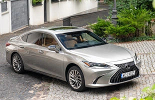 Lexus ES Final Edition. Ostatni moment na zakup