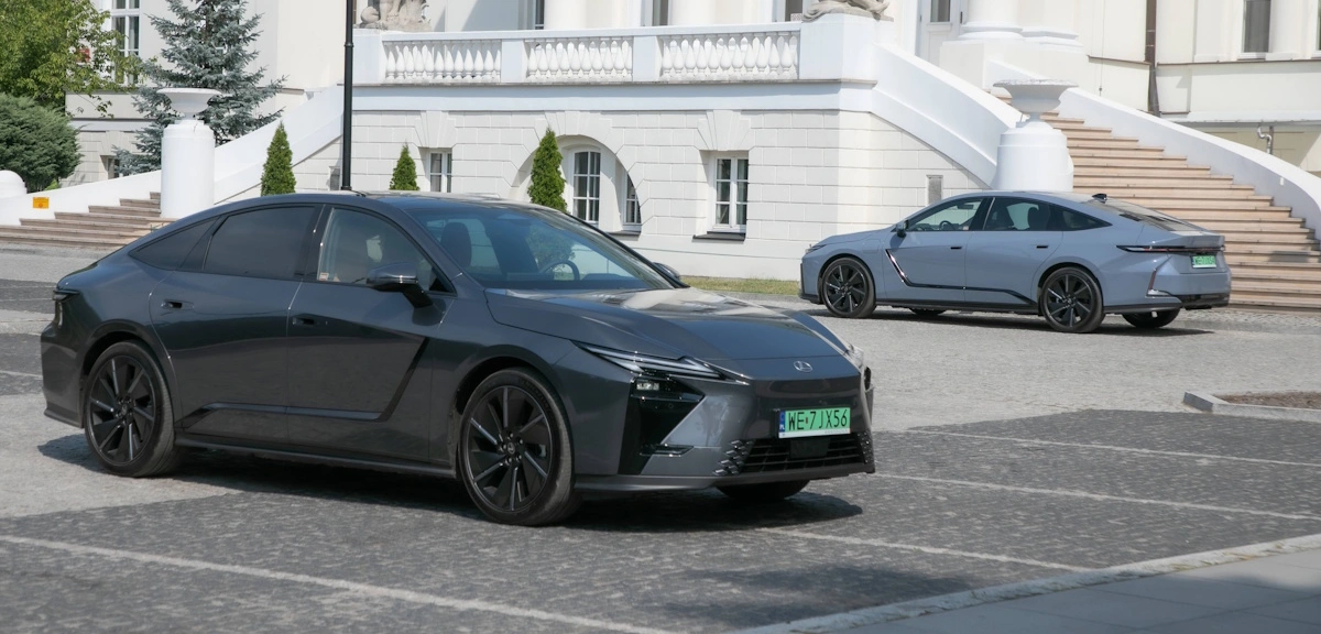 Lexus ES VIII