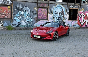 MG Cyberster | Ależ oni się popisują…