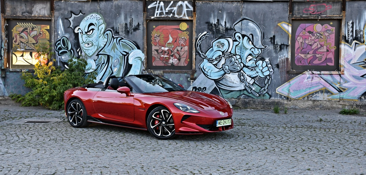 MG Cyberster | Test, opinie | ChceAuto