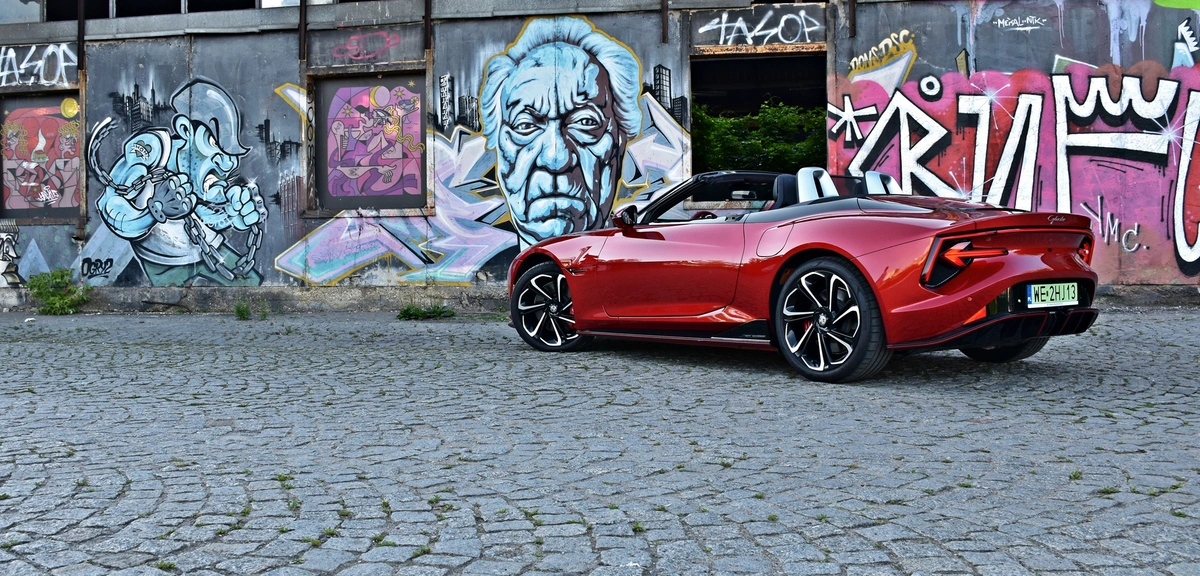 MG Cyberster | Test, opinie | ChceAuto