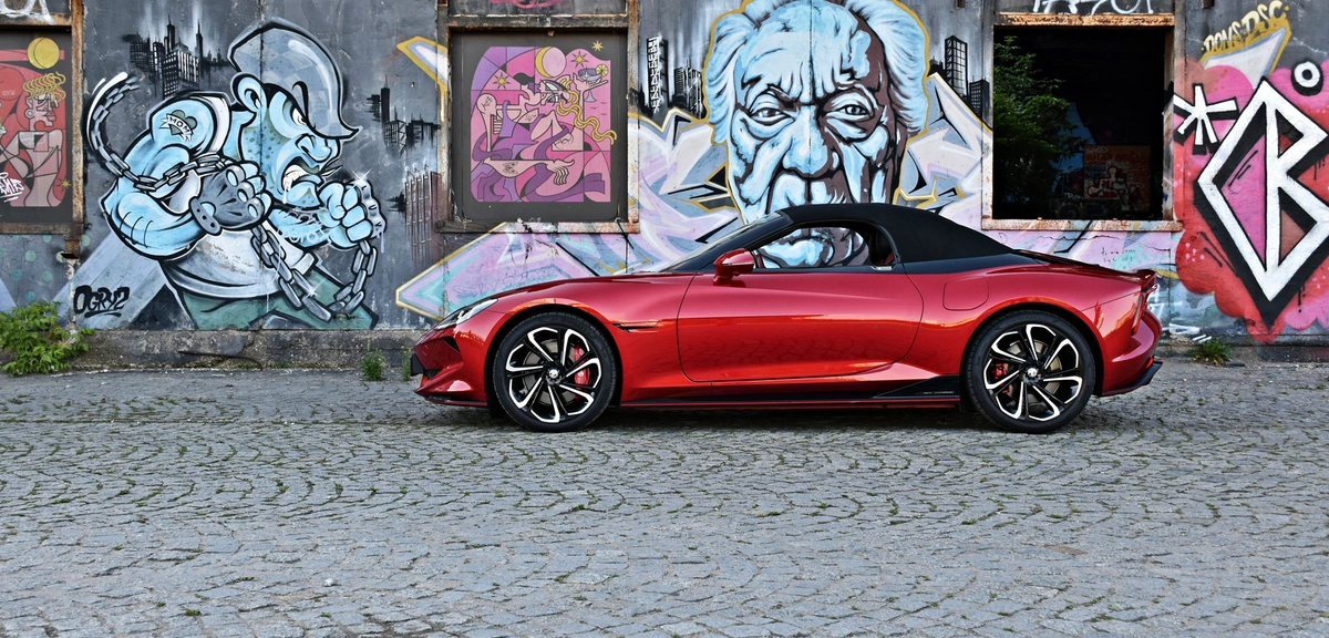 MG Cyberster | Test, opinie | ChceAuto