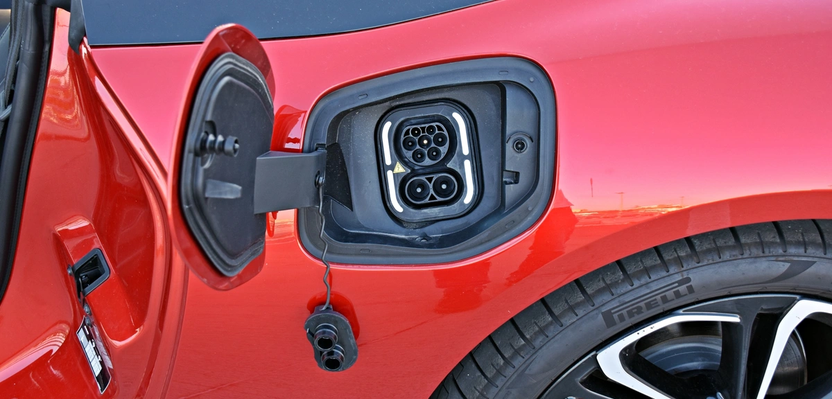 MG Cyberster | Test, opinie | ChceAuto