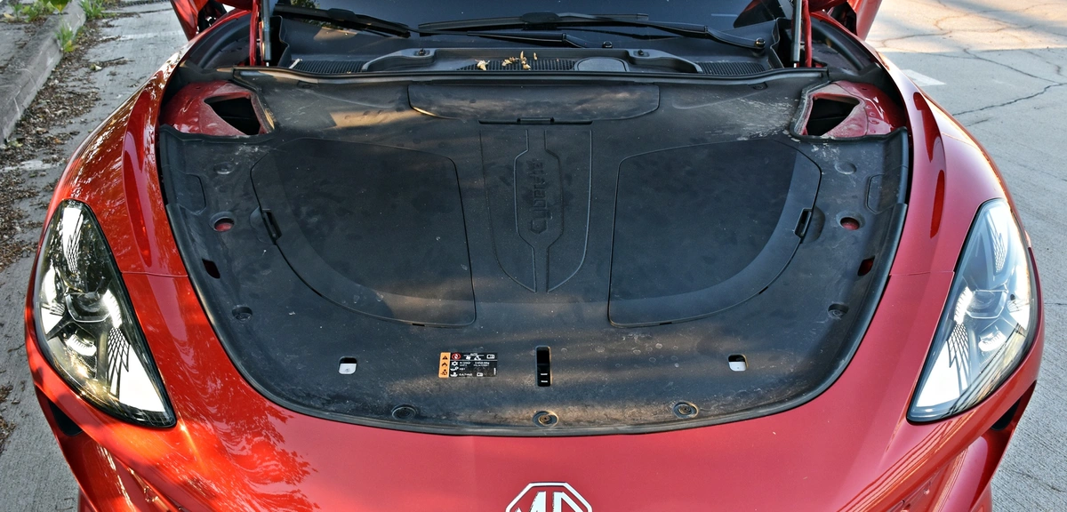 MG Cyberster | Test, opinie | ChceAuto