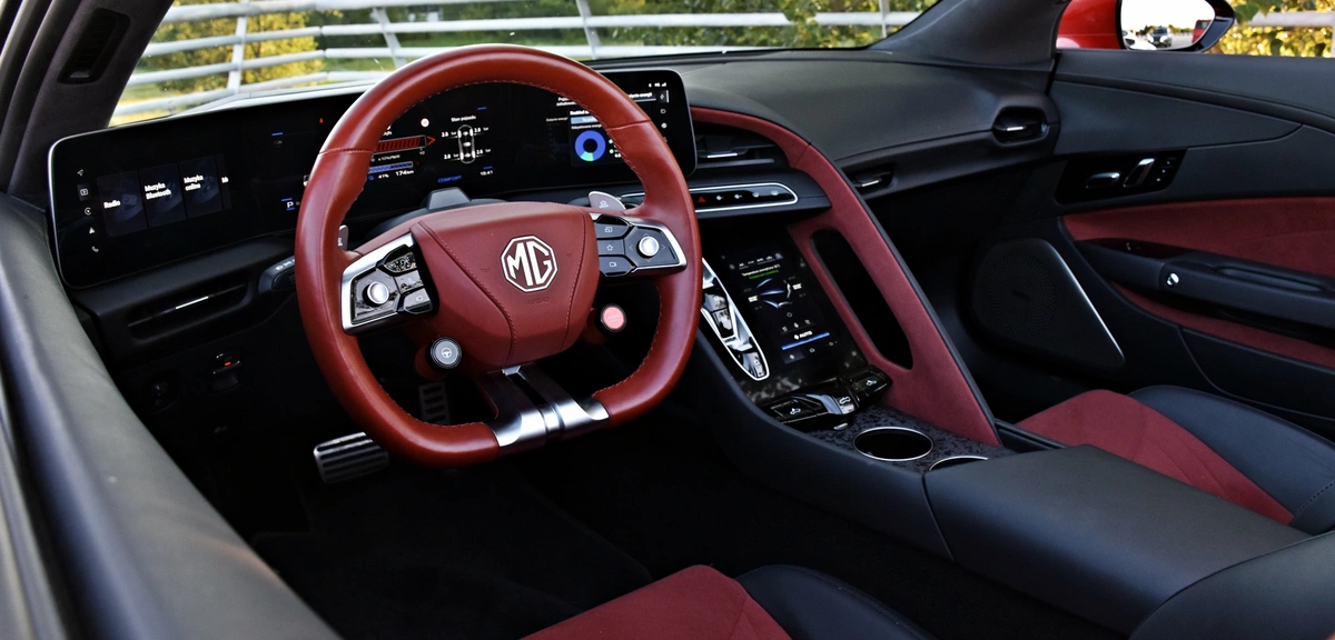 MG Cyberster | Test, opinie | ChceAuto