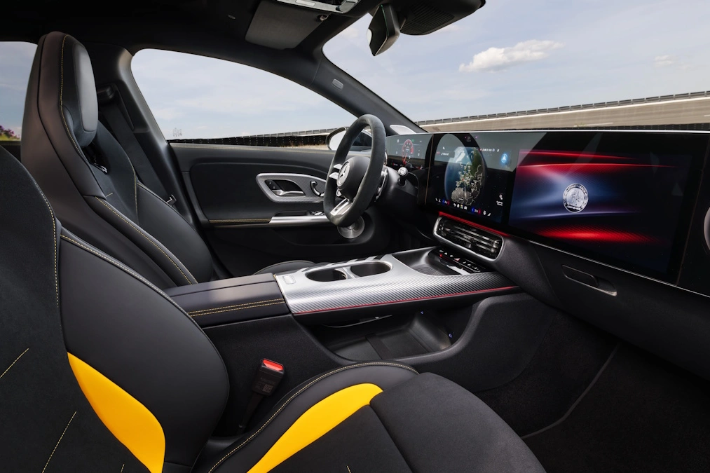 Mercedes-AMG CLA 45. Elektryczne superauto