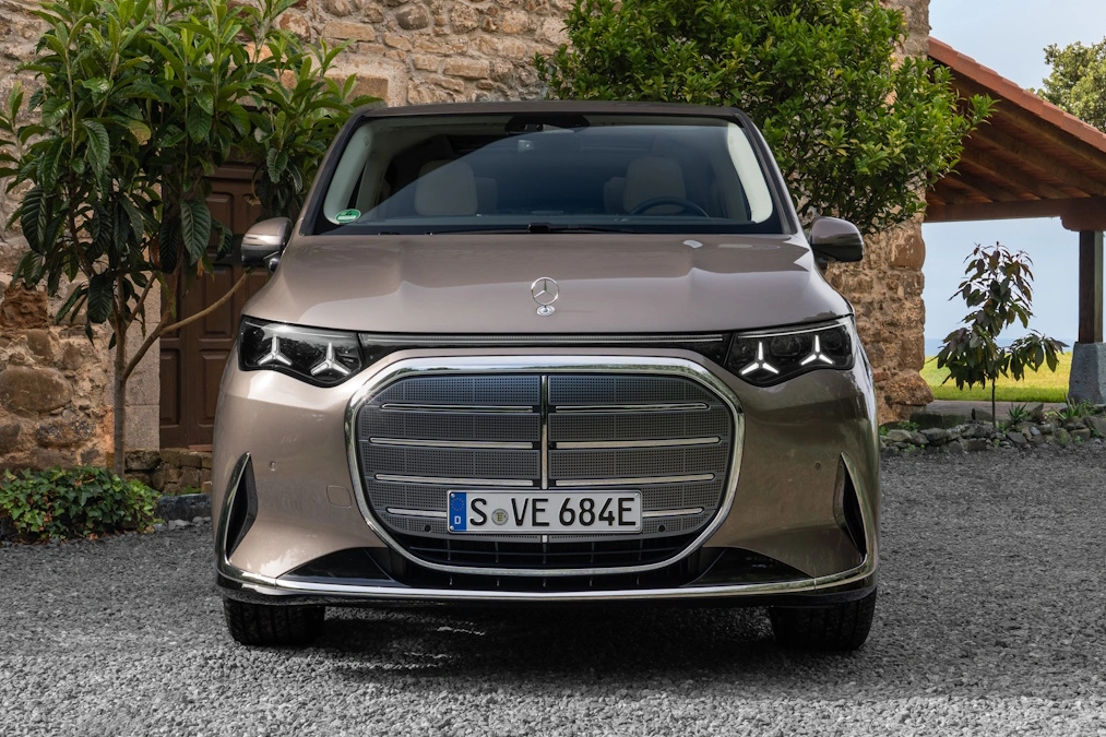 Mercedes VLE. Całkowita nowość