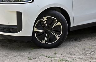 Jaecoo 5 | Wygląda jak Range Rover, ale konkuruje z Dacią Duster