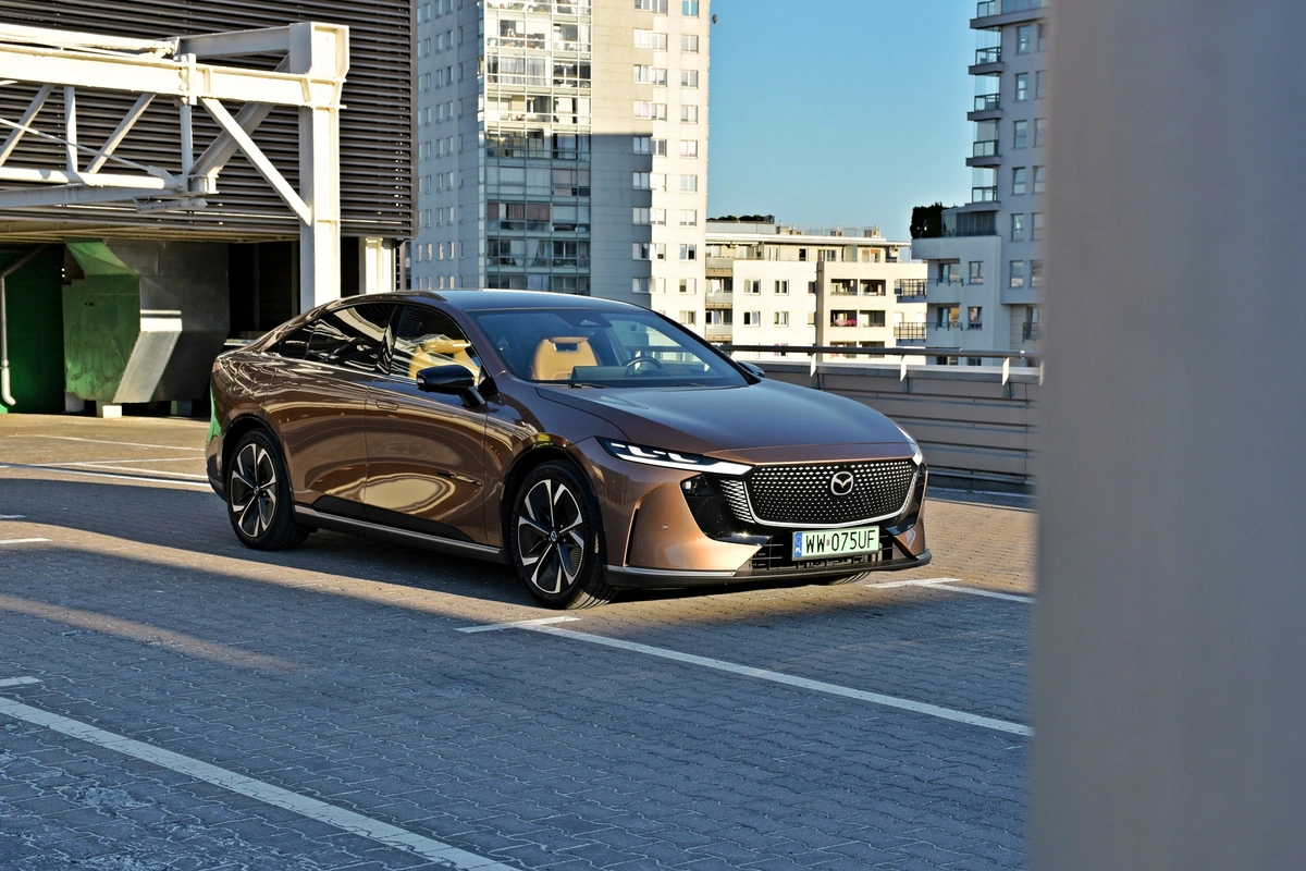 Mazda 6e Long Range | Pasuje do tej marki, ale…