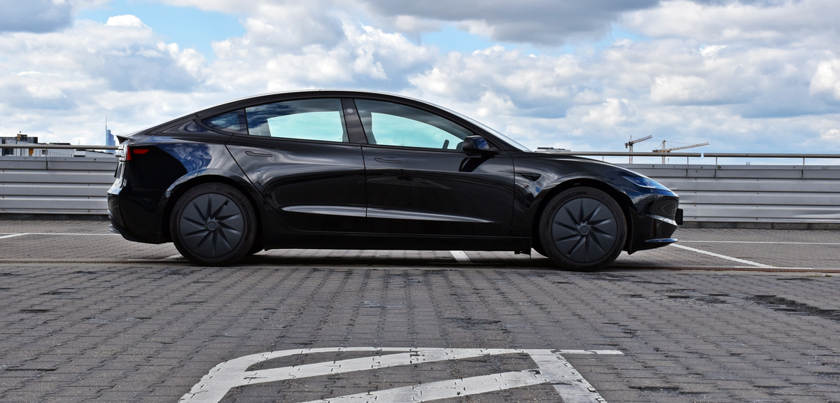 Tesla Model 3 RWD | Test, opinie | ChceAuto