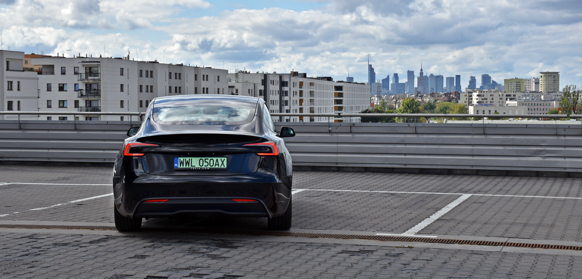 Tesla Model 3 RWD | Test, opinie | ChceAuto