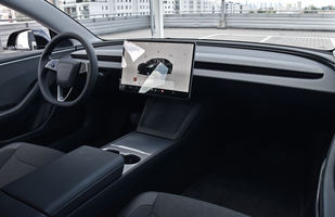 Tesla Model 3 RWD | Czy podstawowa wersja daje radę?