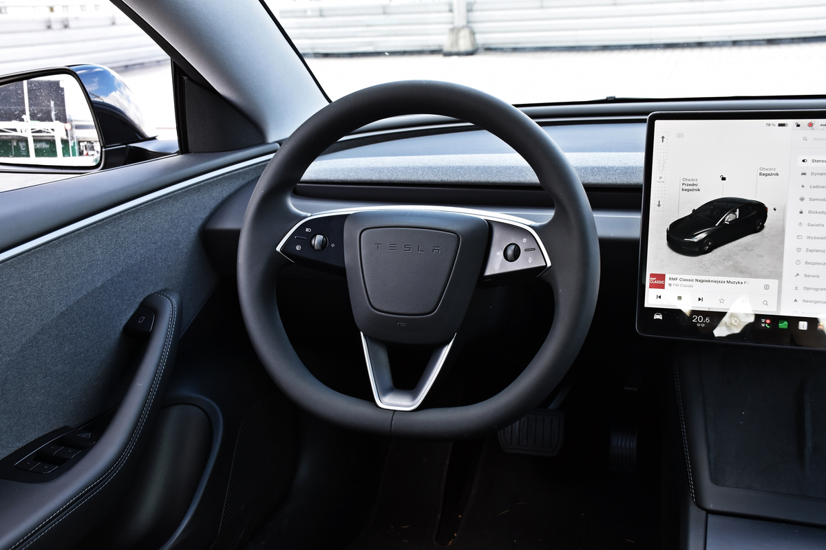Tesla Model 3 RWD | Czy podstawowa wersja daje radę?