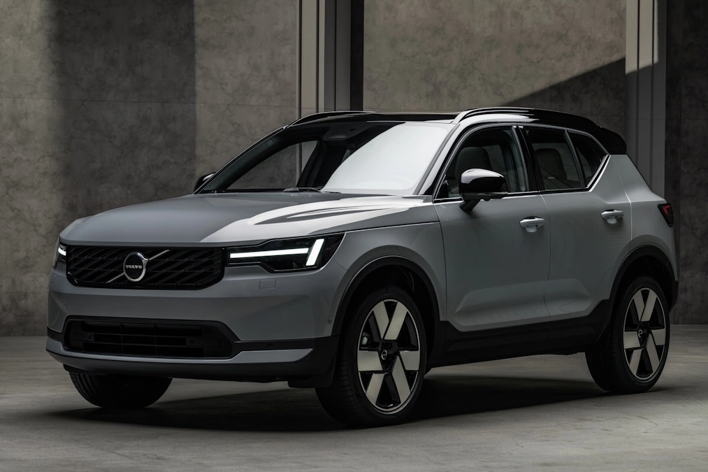 Volvo XC40, EX40 i EC40 po liftingu