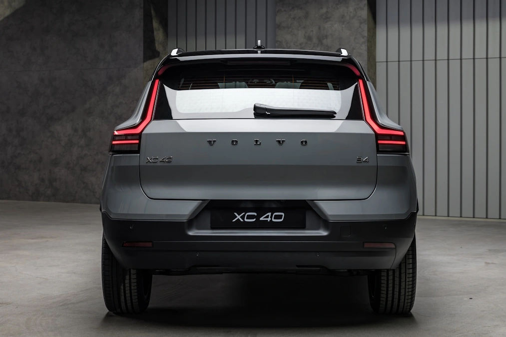 Volvo XC40, EX40 i EC40 po liftingu