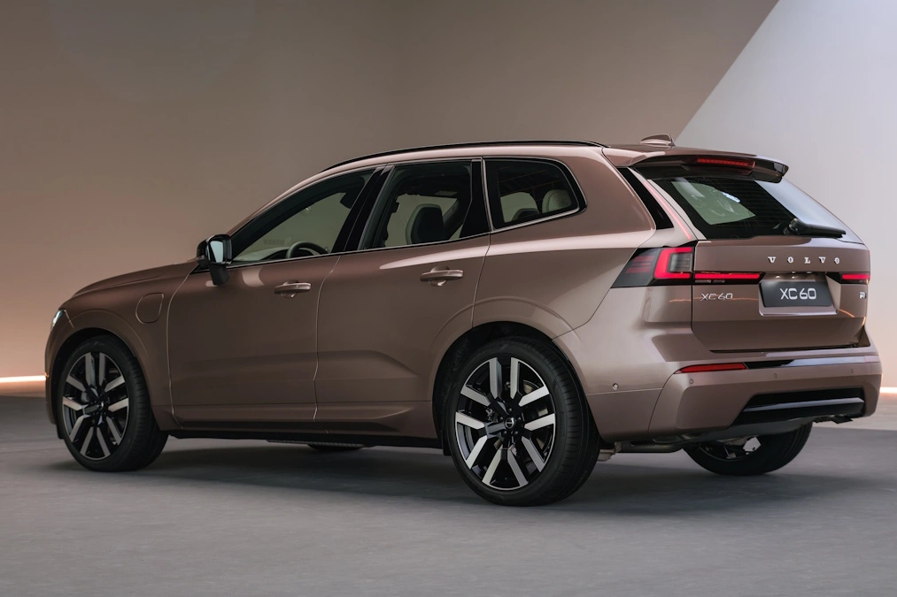 Volvo XC60 i Volvo XC90 z nowymi napędami PHEV