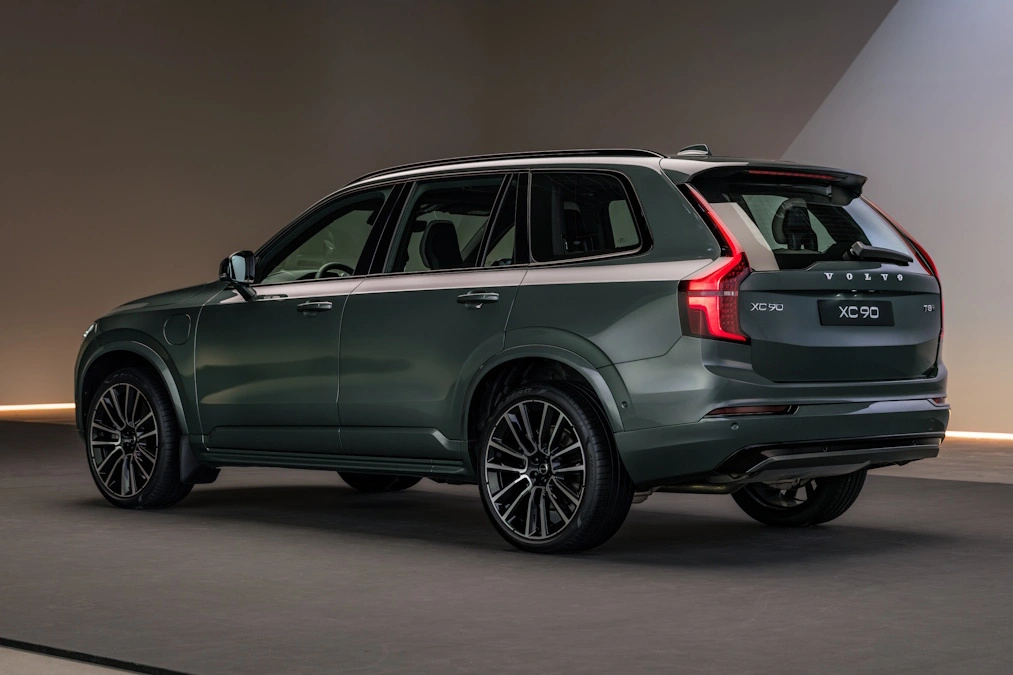 Volvo XC60 i Volvo XC90 z nowymi napędami PHEV
