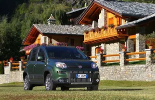 Fiat Panda 4x4 już w Polsce. Znamy cenę — zdjęcie 11