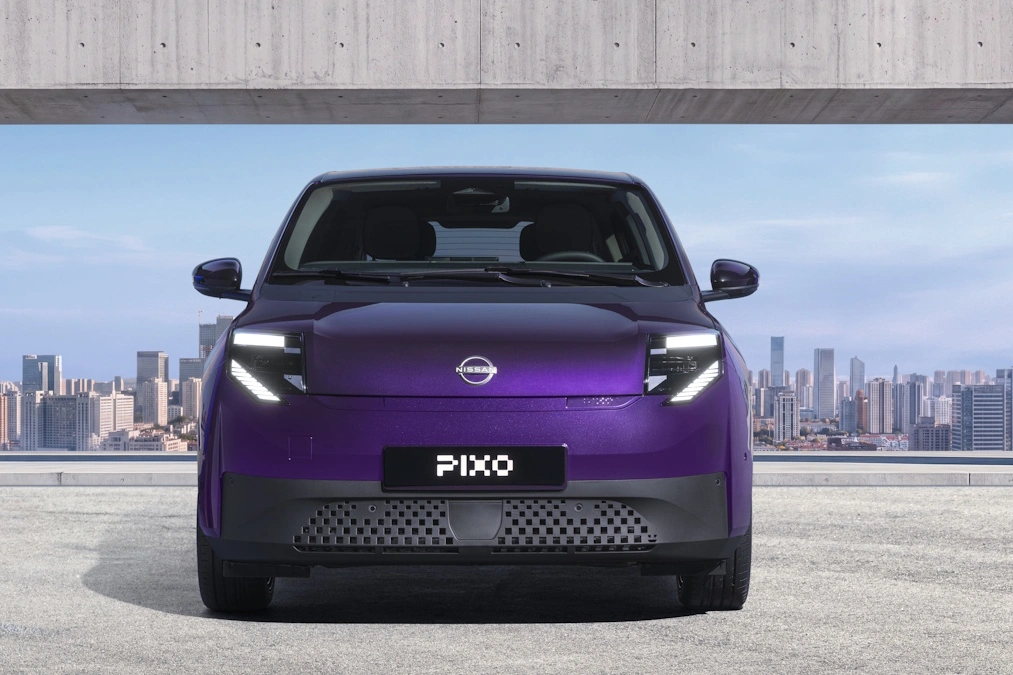 Nissan Pixo oficjalnie. Taki jest bliźniak Twingo