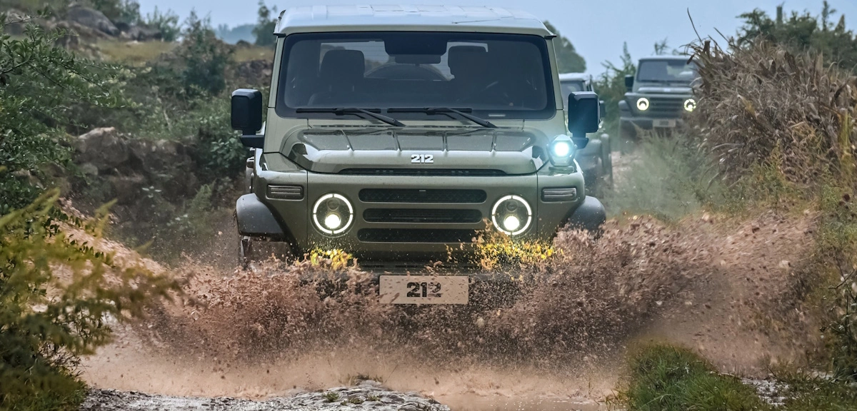 212 T01