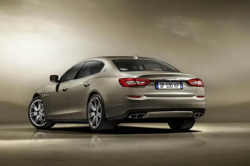 Maserati Quattroporte