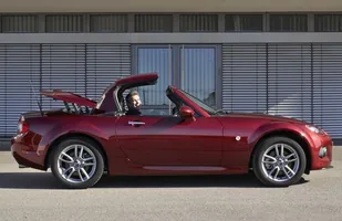 Mazda MX-5 po liftingu — zdjęcie 8