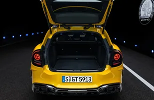 Mercedes-AMG GT SUV oficjalnie. Polskie ceny — zdjęcie 9