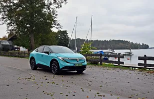 Nowy Nissan Leaf 2026 | Pionier elektromobilności wraca do gry? — zdjęcie 5