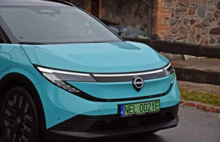 Nowy Nissan Leaf 2026 | Pionier elektromobilności wraca do gry? — zdjęcie 12