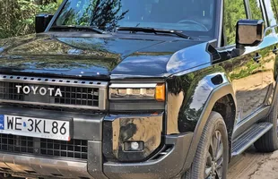 Toyota Land Cruiser 250 2026 | Off-roadowa legenda w nowym wydaniu — zdjęcie 12