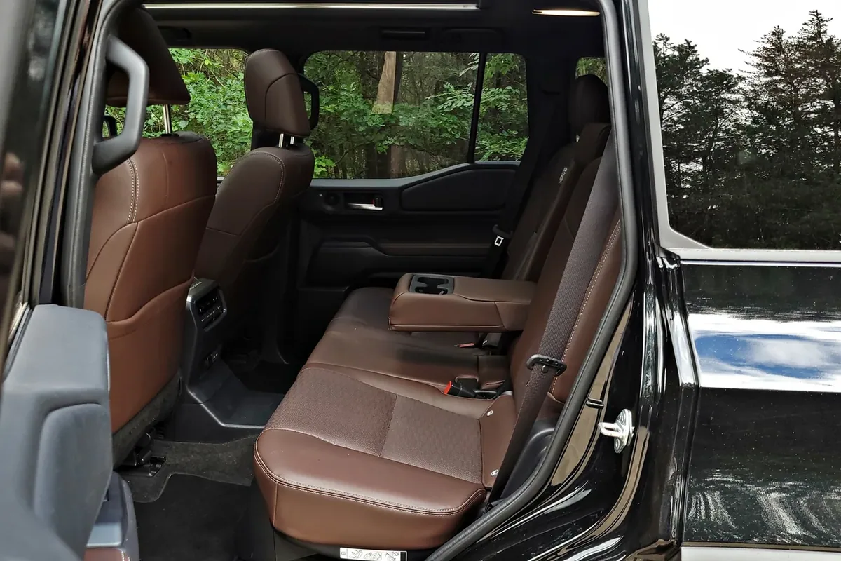 Toyota Land Cruiser 250 2026 | Test, opinie | ChceAuto