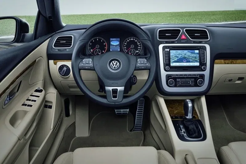 Volkswagen Eos