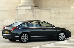 Odeszła legenda - koniec Citroena C6 — zdjęcie 3