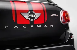 218 KM w nowym Mini. Oto Paceman JCW! — zdjęcie 7