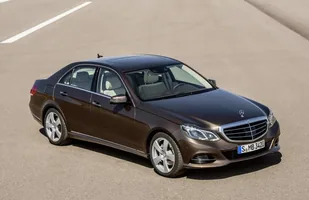 Mercedes klasy E po liftingu — zdjęcie 3