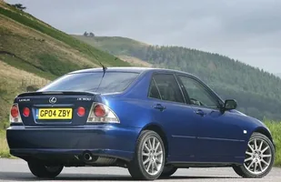 Używane: Lexus IS — zdjęcie 3